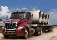 Tractoras International LT625 125 Hi-Rise Sleeper Cummins X15