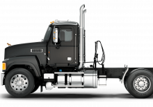 Tractoras Mack PINNACLE CA68 Conventional CXU602 MP7 4x2
