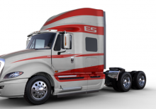 Tractoras International Prostar ES 122 56