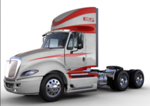 Tractoras International Prostar ES 122 Day Cab Cummins ISX15