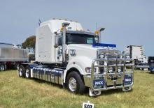 Tractoras Mack TITAN Day Cab MP10 8x4