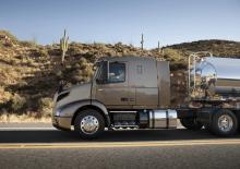 Tractoras Volvo Trucks VNR 660.425 4x2