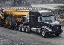 Tractoras Volvo Trucks VNX 300.527 8x6 Tridem