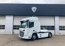 Tractoras DAF XD 410 FT