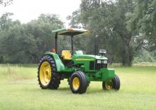 Tractores - tracción 2 ruedas John Deere 5615 F Std