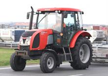 Tractores - tracción 2 ruedas Zetor Proxima 8421.1