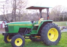 Tractores - tracción 4 ruedas John Deere 5510 HC
