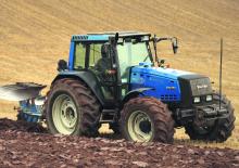 Tractores - tracción 4 ruedas Valtra 8950 HI IC