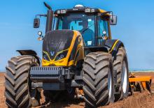Tractores - tracción 4 ruedas Valtra BH224