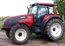 Tractores - tracción 4 ruedas Valtra T 130 Profi