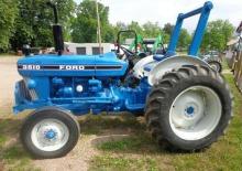Tractores de uso municipal Ford-NH 3610