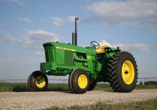 Tractores de uso municipal John Deere 4020