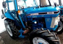 Tractores de uso municipal Ford-NH 4110