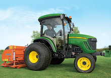 Tractores de uso municipal John Deere 4520