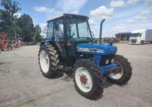 Tractores de uso municipal Ford-NH 4830