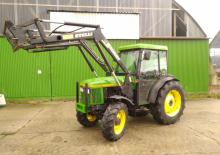 Tractores de uso municipal John Deere 5300N