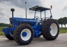 Tractores de uso municipal Ford-NH 6600