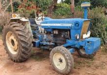 Tractores de uso municipal Ford-NH 7600