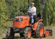 Tractores de uso municipal Kubota B 2420