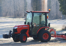 Tractores de uso municipal Kubota B2311 HDBC