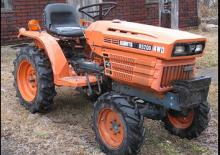 Tractores de uso municipal Kubota B5200