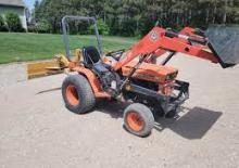Tractores de uso municipal Kubota B7200
