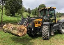 Tractores de uso municipal JCB Fastrac 2115