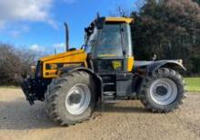 Tractores de uso municipal JCB Fastrac 2135