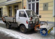 Tractores de uso municipal Pfau Kommujet 2.8