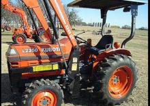Tractores de uso municipal Kubota L2350