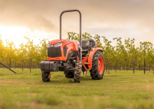 Tractores de uso municipal Kubota L4802GST Narrow