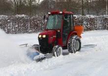 Tractores de uso municipal Shibaura ST 329 H