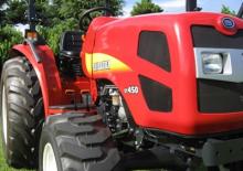 Tractores de uso municipal Shibaura ST 450 HST