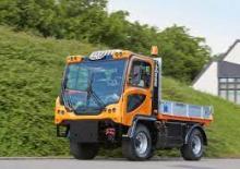 Tractores de uso municipal Ladog T 1700