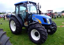 Tractores de uso municipal New Holland TN 70 DA
