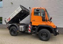 Tractores de uso municipal Unimog U 300