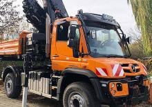 Tractores de uso municipal Unimog U 527