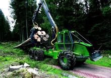 Tractores forestales especiales NOE NF 210-8 R