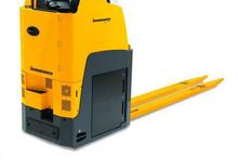Transpaletas con asiento Jungheinrich ESE 533