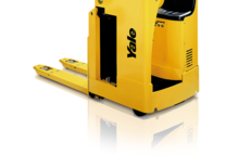 Transpaletas con plataforma elevadora Yale MP 20 T