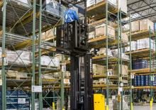 Transpaletas con plataforma elevadora Hyundai 13 BOP-9