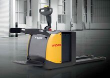 Transpaletas con plataforma elevadora TCM PTM 200