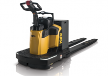 Transpaletas con plataforma elevadora Yale MPE060-G