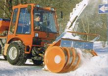 Tractores de uso municipal Holder C 9700 H