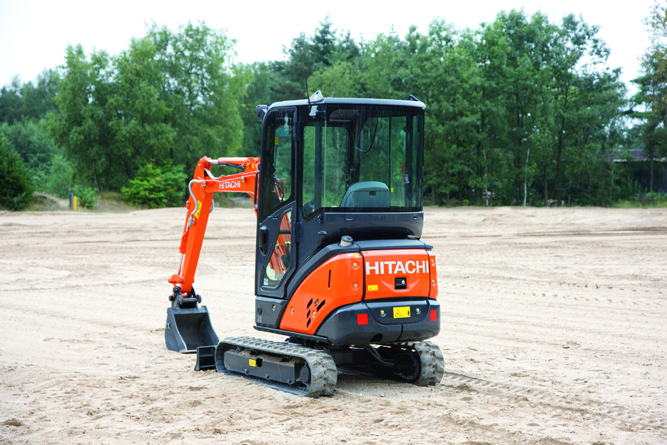 Hitachi ZX 18-3 Ficha tecnica & Especificaciones (2010-2016